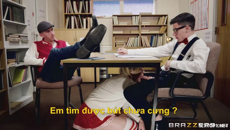 Quan hệ bồ tên đầu em ghệ ở trường vietsub